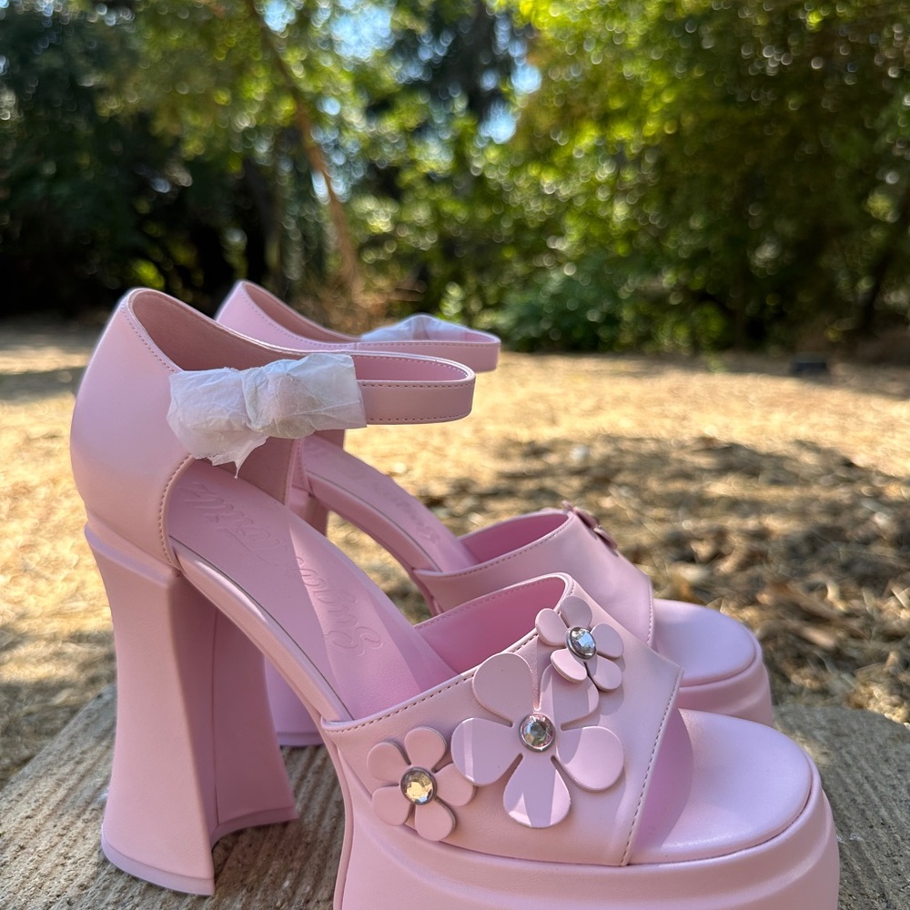 SUGAR THRILLZ HEELS